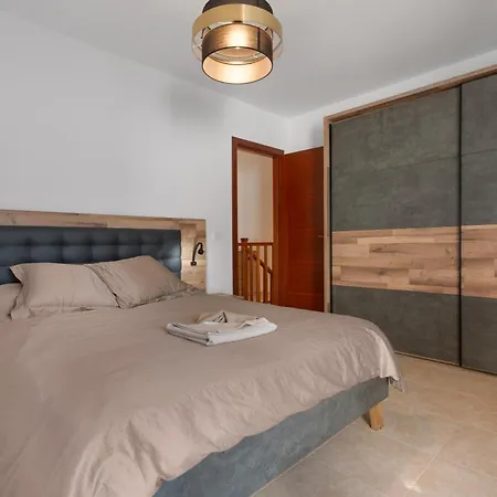 Sweet Playa Blanca Villa