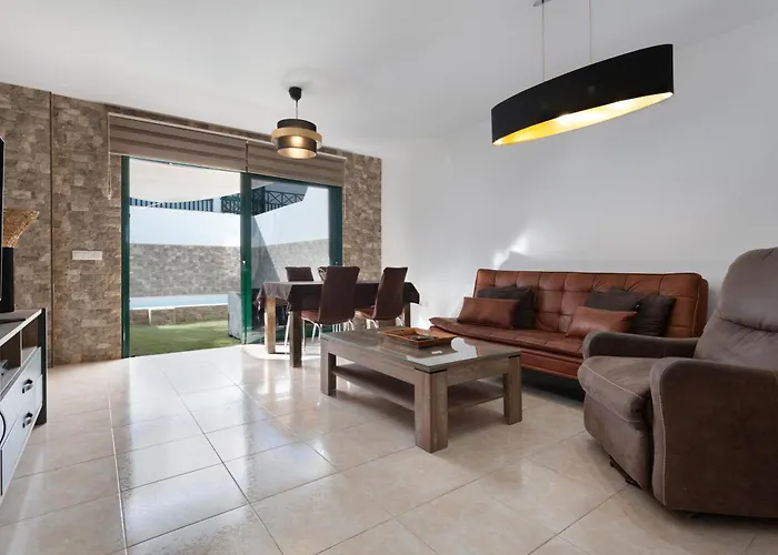 Sweet Playa Blanca Villa Yaiza (Lanzarote)